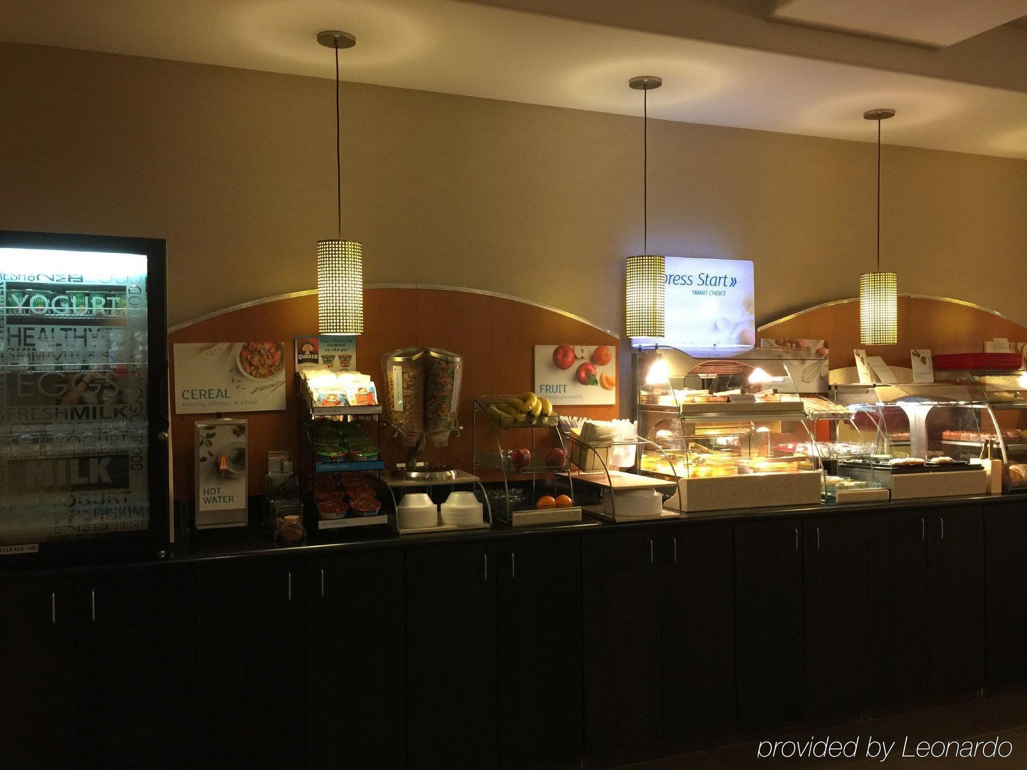 Holiday Inn Express And Suites - Bradford By Ihg Eksteriør bilde