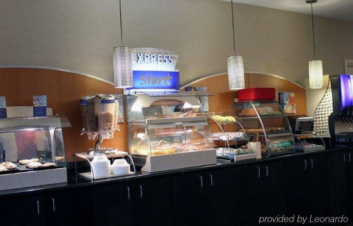 Holiday Inn Express And Suites - Bradford By Ihg Eksteriør bilde