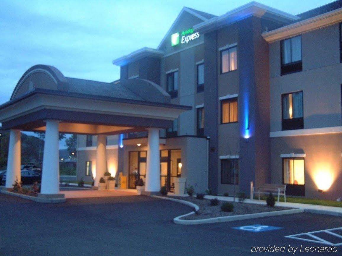 Holiday Inn Express And Suites - Bradford By Ihg Eksteriør bilde